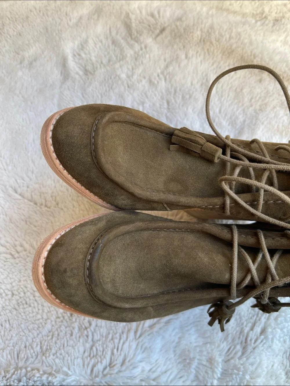 Stuart Weitzman The Wallawalla Suede Lace-Up Tassel Ankle Boots in Green Size 8